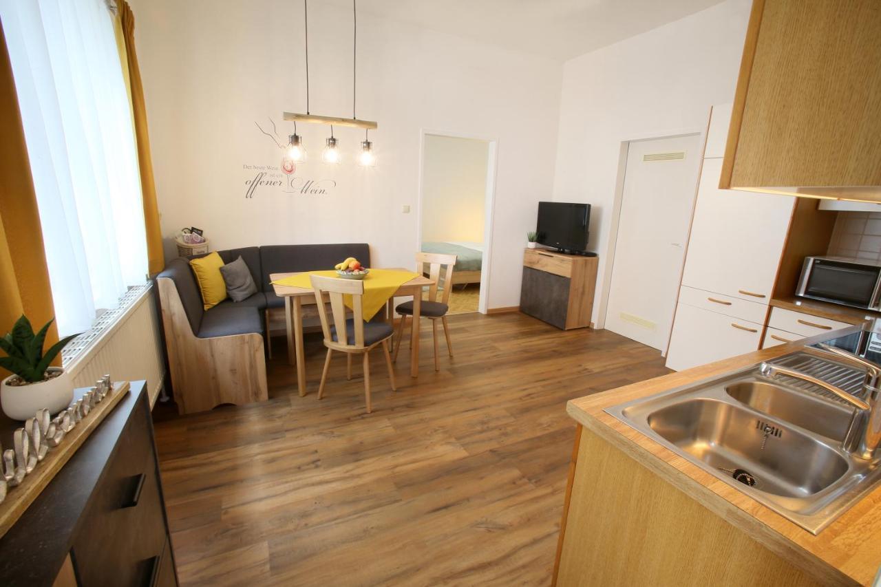 Appartment Weinbau Muellner Neusiedl am See Exterior photo